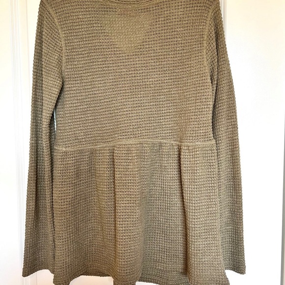 Chance To Shine Olive Peplum Waffle Knit Blouse - Picture 6 of 6